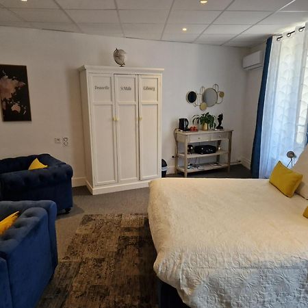 Bed and breakfast Le Manoir- Cluny Extérieur photo