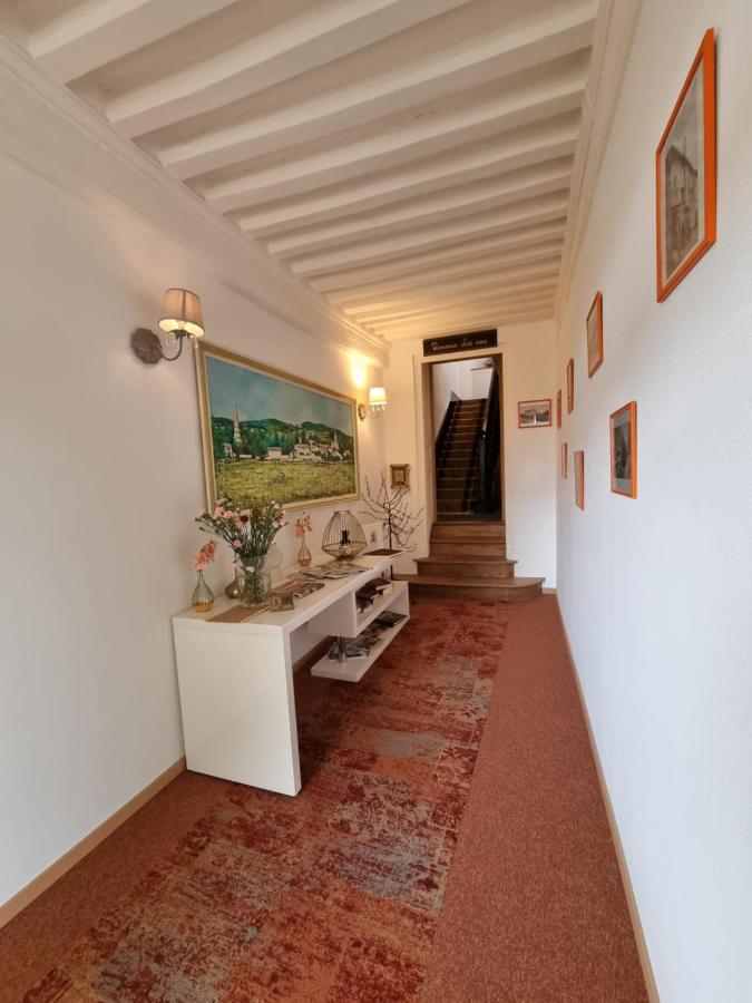 Bed and breakfast Le Manoir- Cluny Extérieur photo